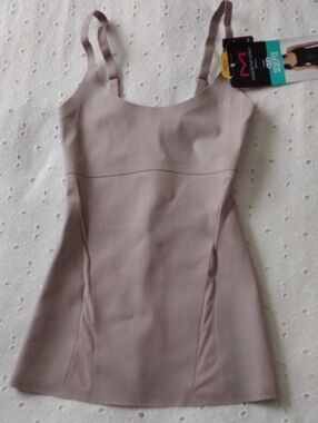 Maidenform Flexees Cami Tan Size S